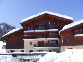 Petit cocon 2* au pied des pistes, 4/5 pers., parking, wifi, animaux admis, Arêches-Beaufort - FR-1-342-247